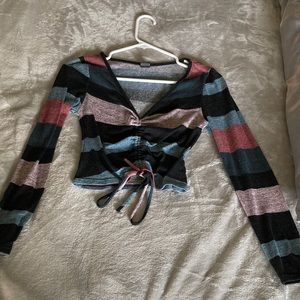 Black stripped long sleeve crop top